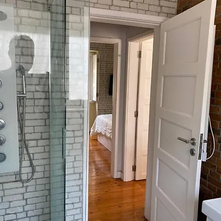 T2 Alvalade Em 3 Pessoas Appartement Lissabon