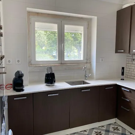 T2 Alvalade Em 3 Pessoas Appartement